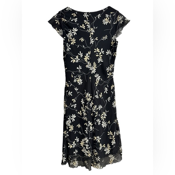 Vintage Black and White Midi Sundress with Flutter Sleeves - Picture 2 of 6